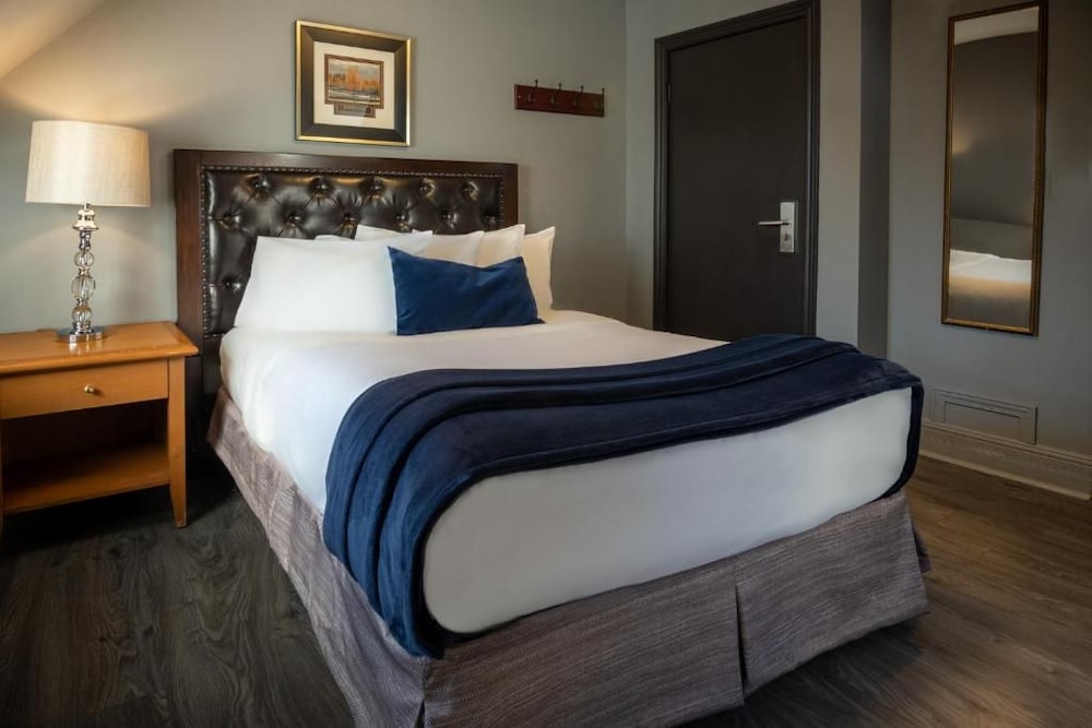 Hotel Jardin du Gouverneur 18/30