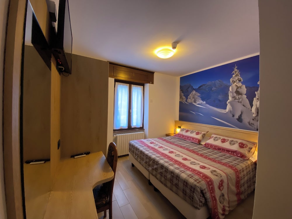 Hotel Sciatori 9/44