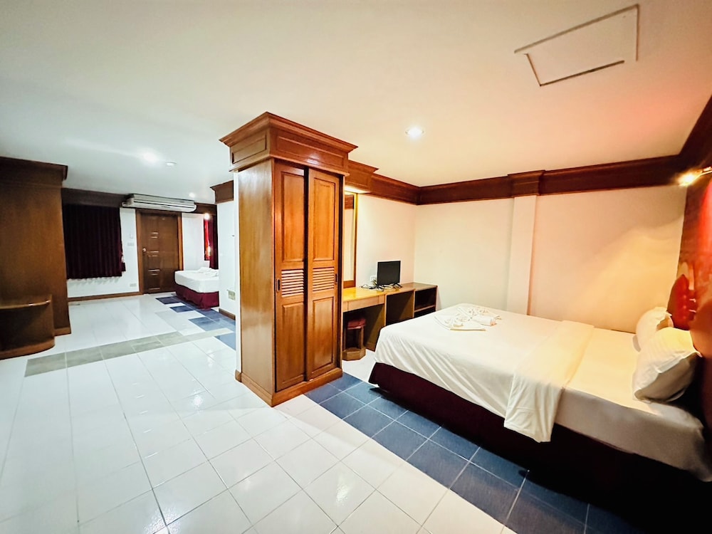 Lime Hotel Patong 16/50
