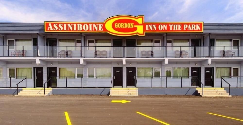 Travelodge by Wyndham Winnipeg Airport West 3/26