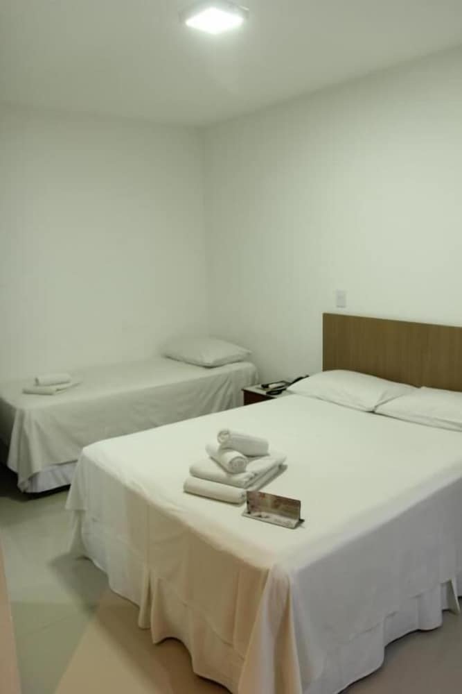 HOTEL METROPOLITANO 8/26