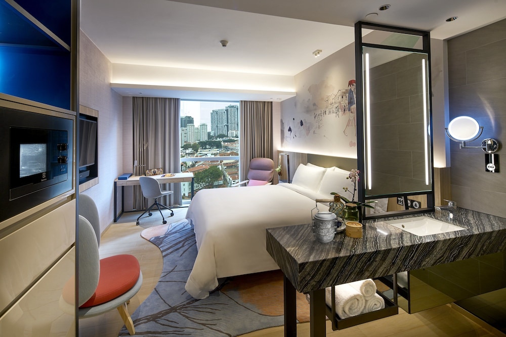 Capri By Fraser, China Square / Singapore 75/83