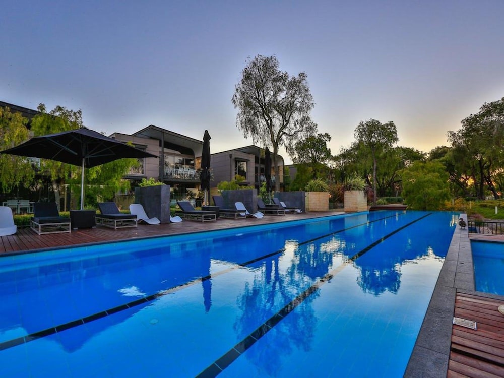 AQUA RESORT BUSSELTON 24/50