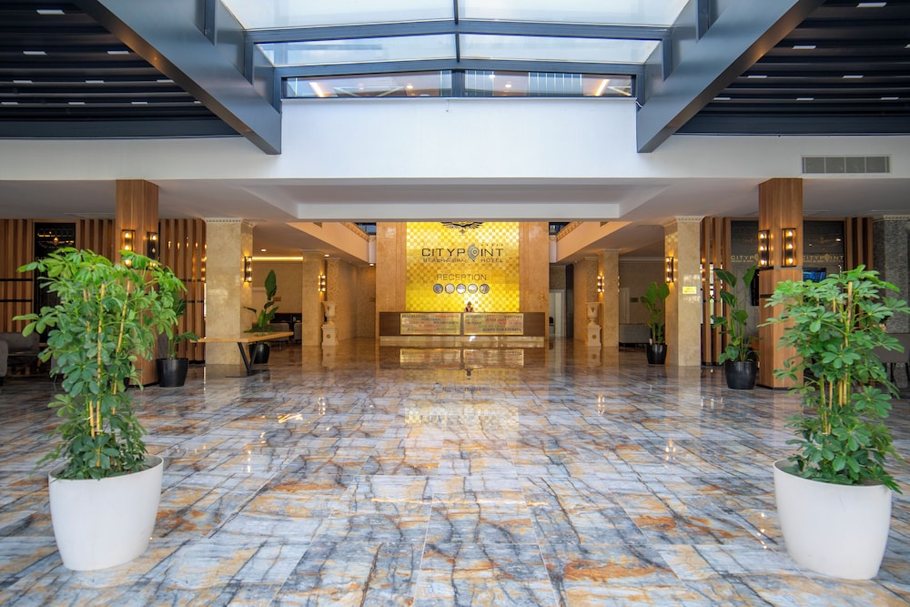 City Point Beach and Spa Hotel 8/50
