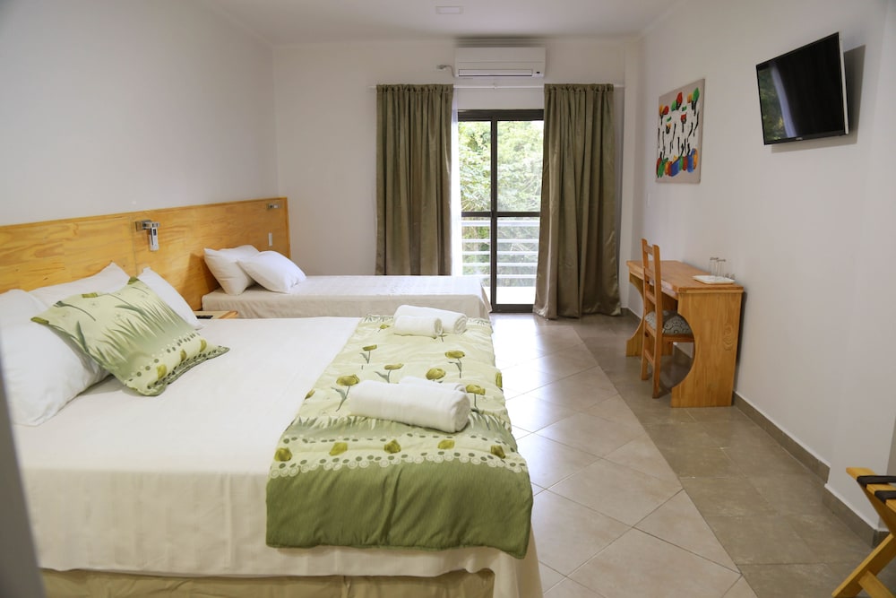 Rainforest de Selva Hotel 40/65