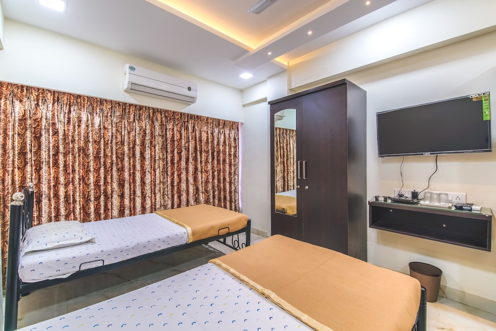 Hotel Nest Inn Malad 17/44