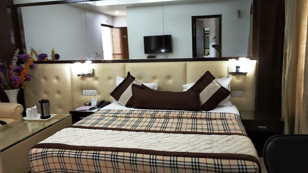 Sohi Residency 54/65