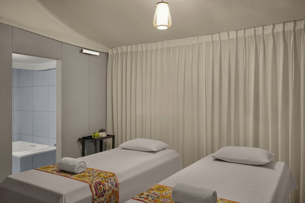 The Fern Seaside Luxurious Tent Resort, Diu 27/66