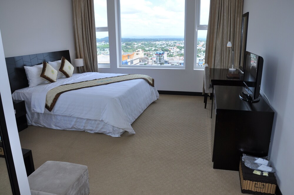 Saigon Ban Me Hotel 24/59