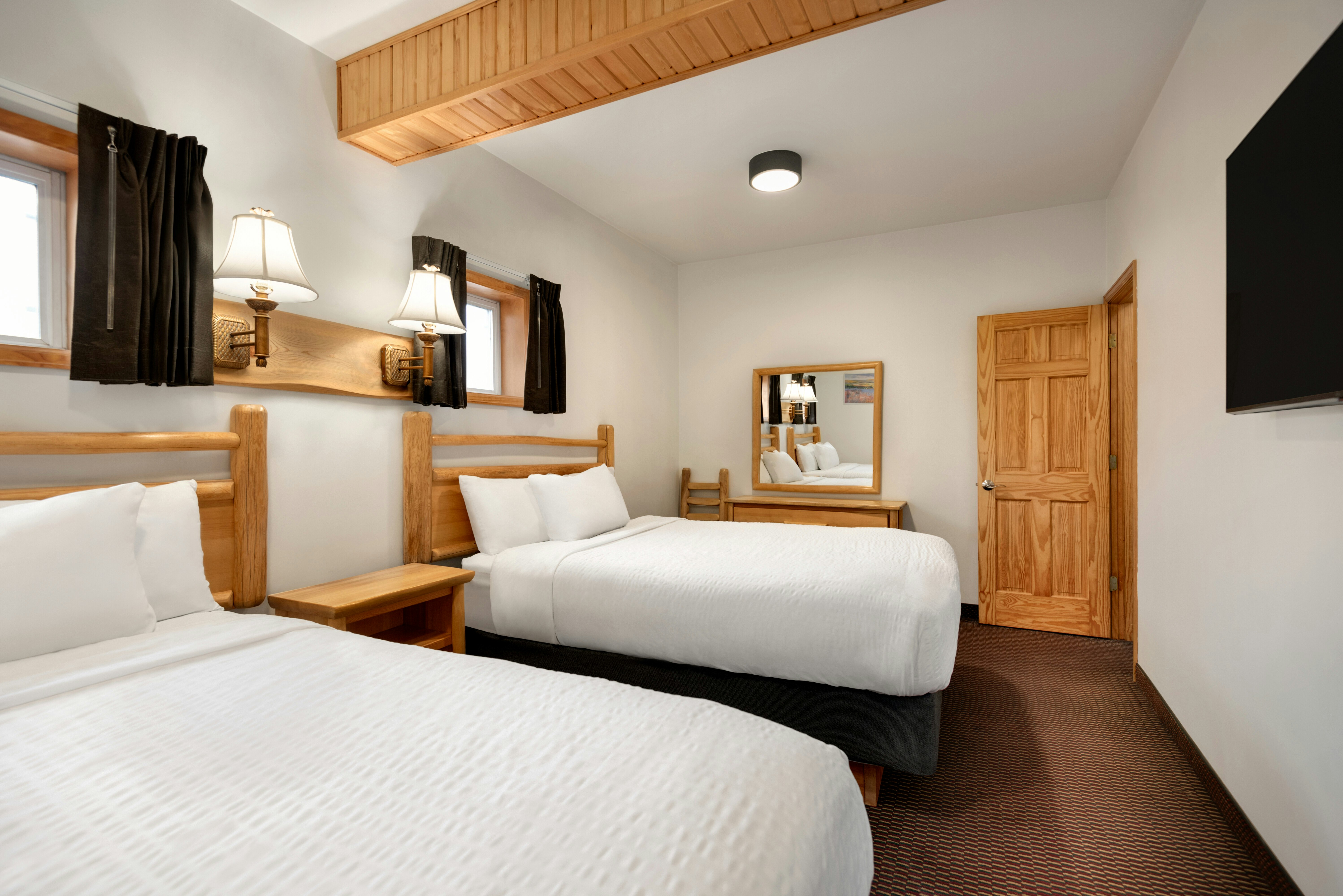 2 Bedrooms, 2 Bathrooms, Kitchen