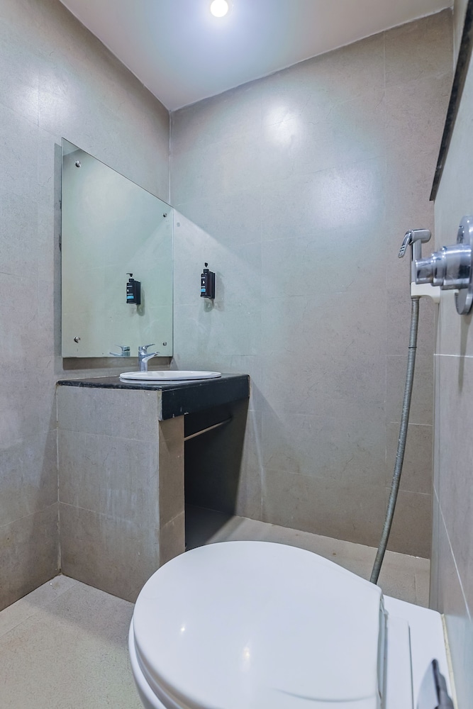 Max Hotel Prayagraj 48/48