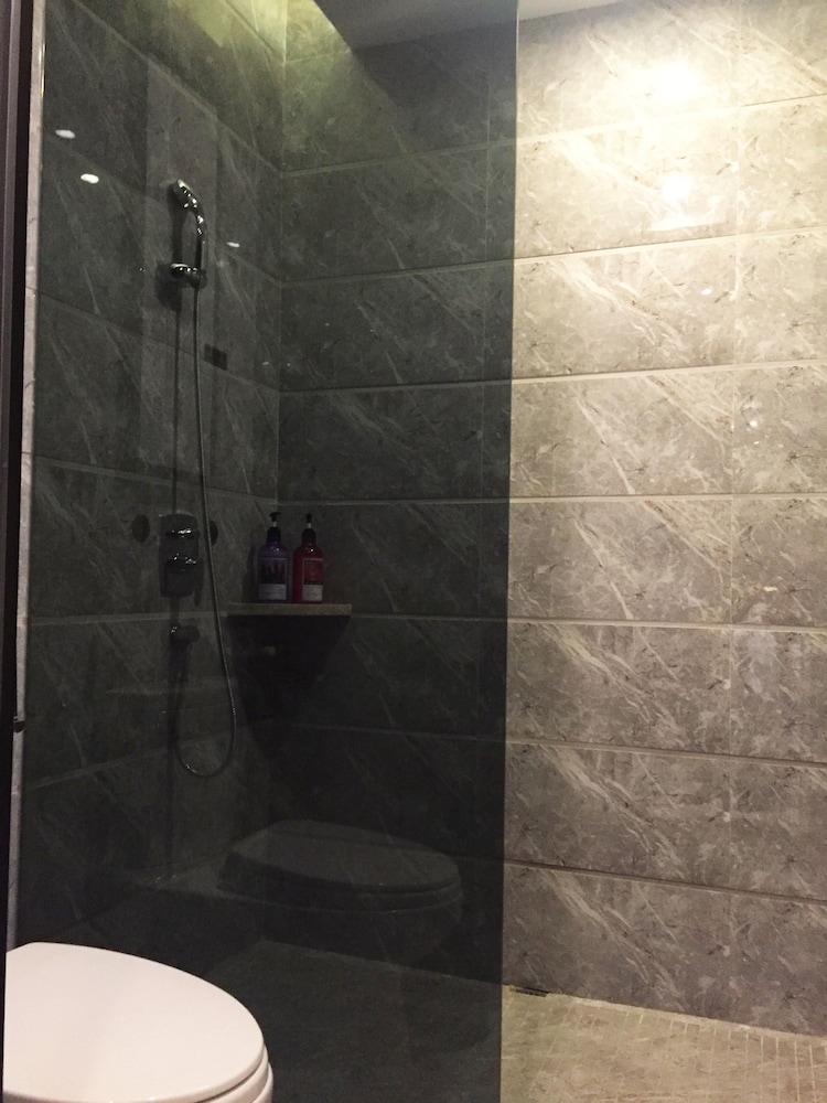 Paco Hotel Guangzhou Tiyu Xilu Metro Branch 49/50