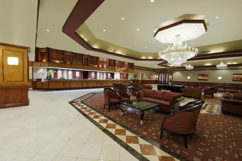 DoubleTree by Hilton Cherry Hill Philadelphia 44/46