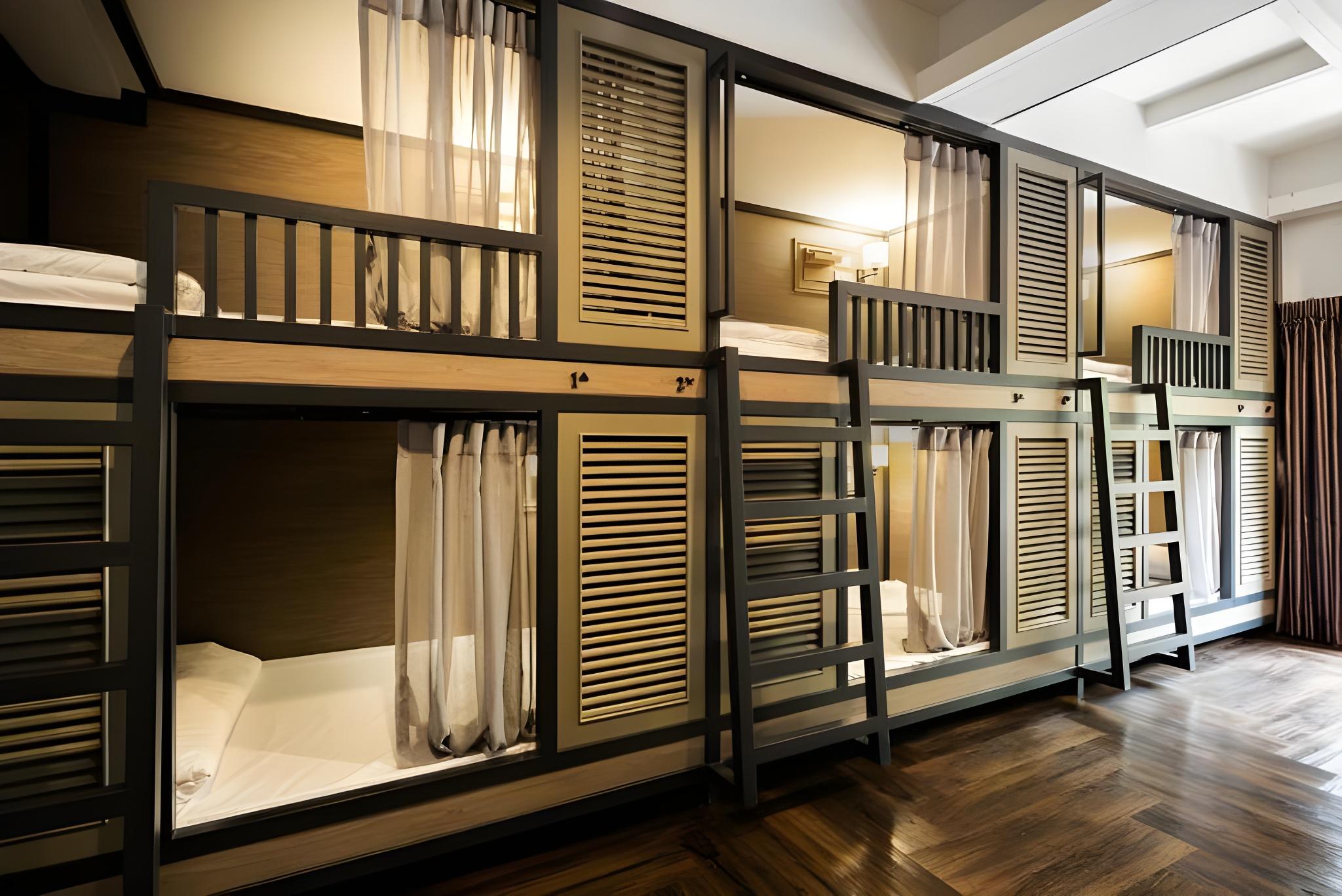 Female Dorm, 10 Beds