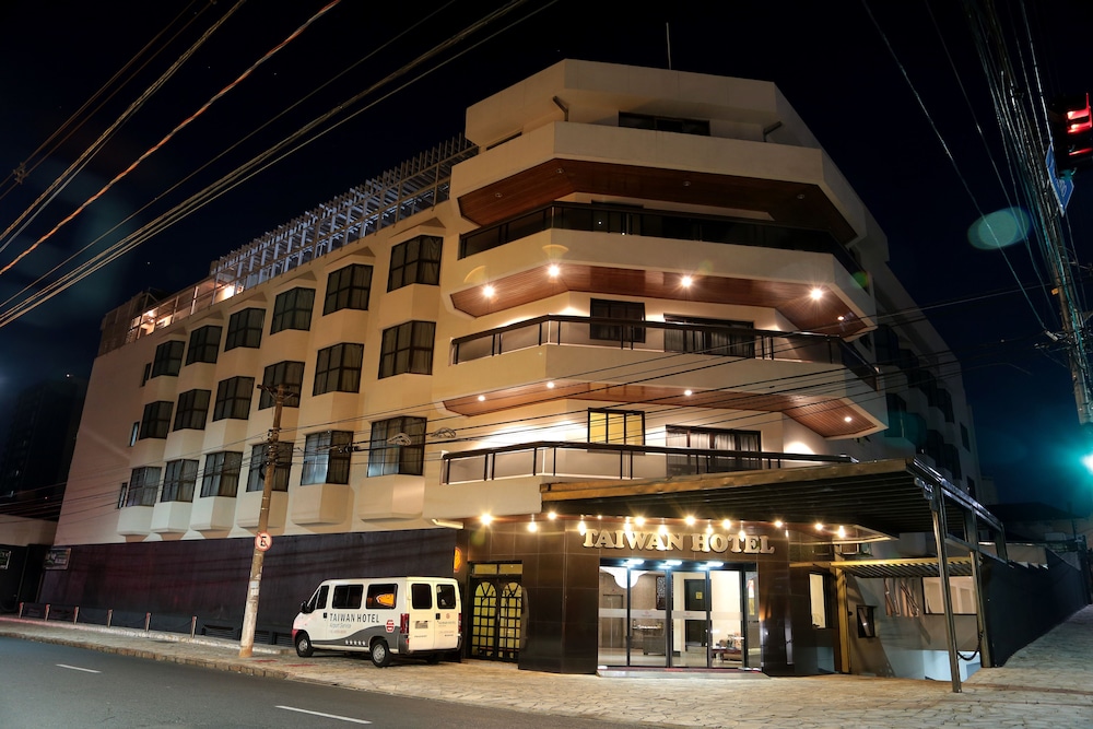 Taiwan Hotel 1/50
