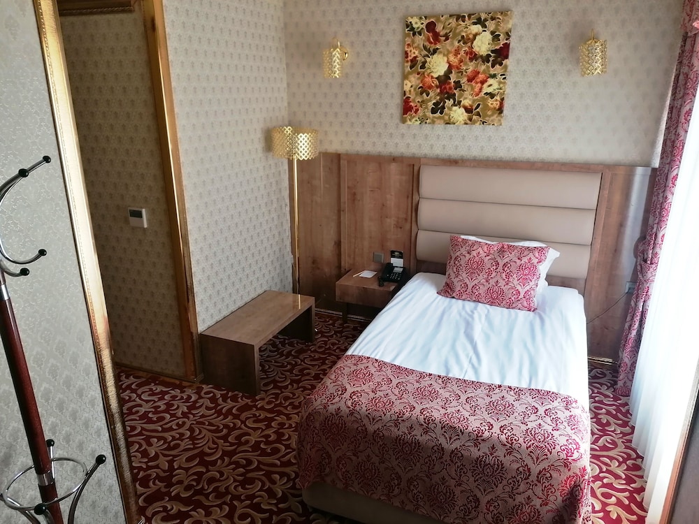 Savona Otel 10/34