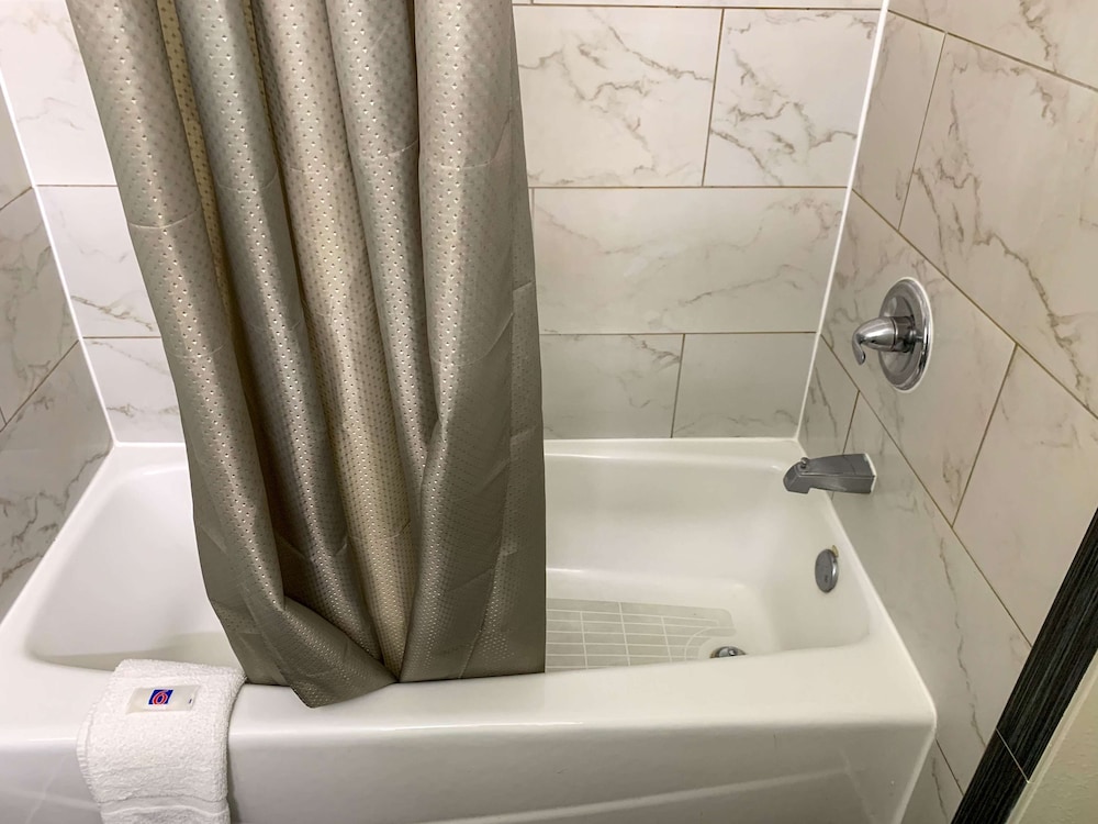 Motel6 Houston, TX – Hwy 249 and Fallbrook 44/44