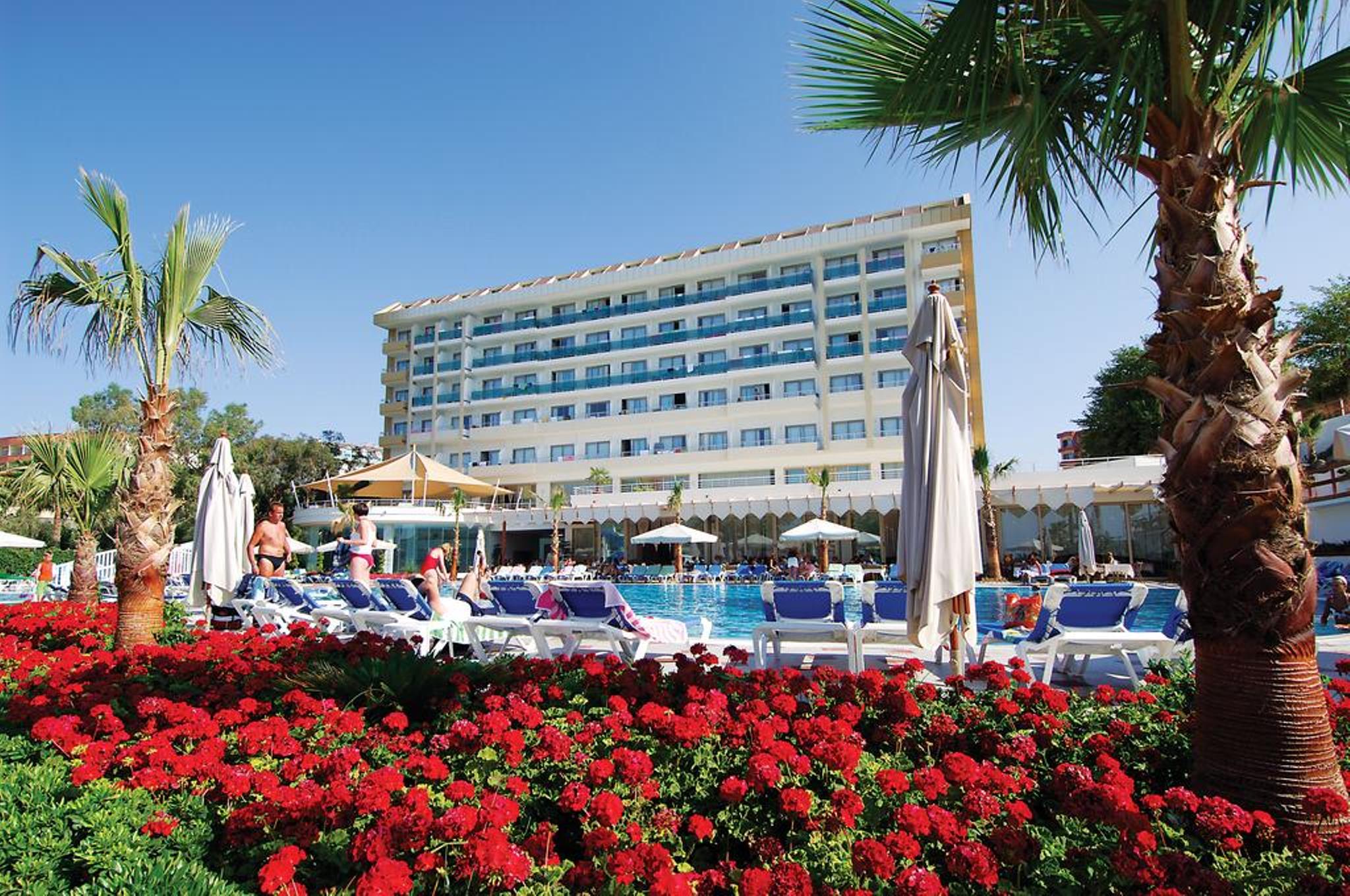 LYCUS BEACH HOTEL 6/57