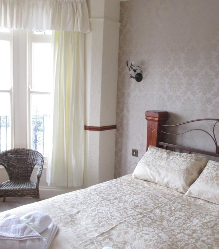 Tregella Guest House 18/50