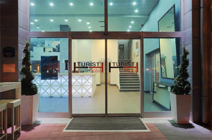 TURIST HOTEL 3/51