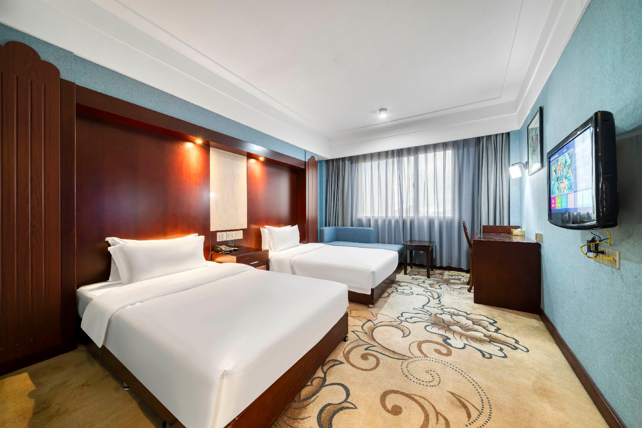 Huzhou Redwood Room Hotel (Taihu Moon Plaza) 20/35