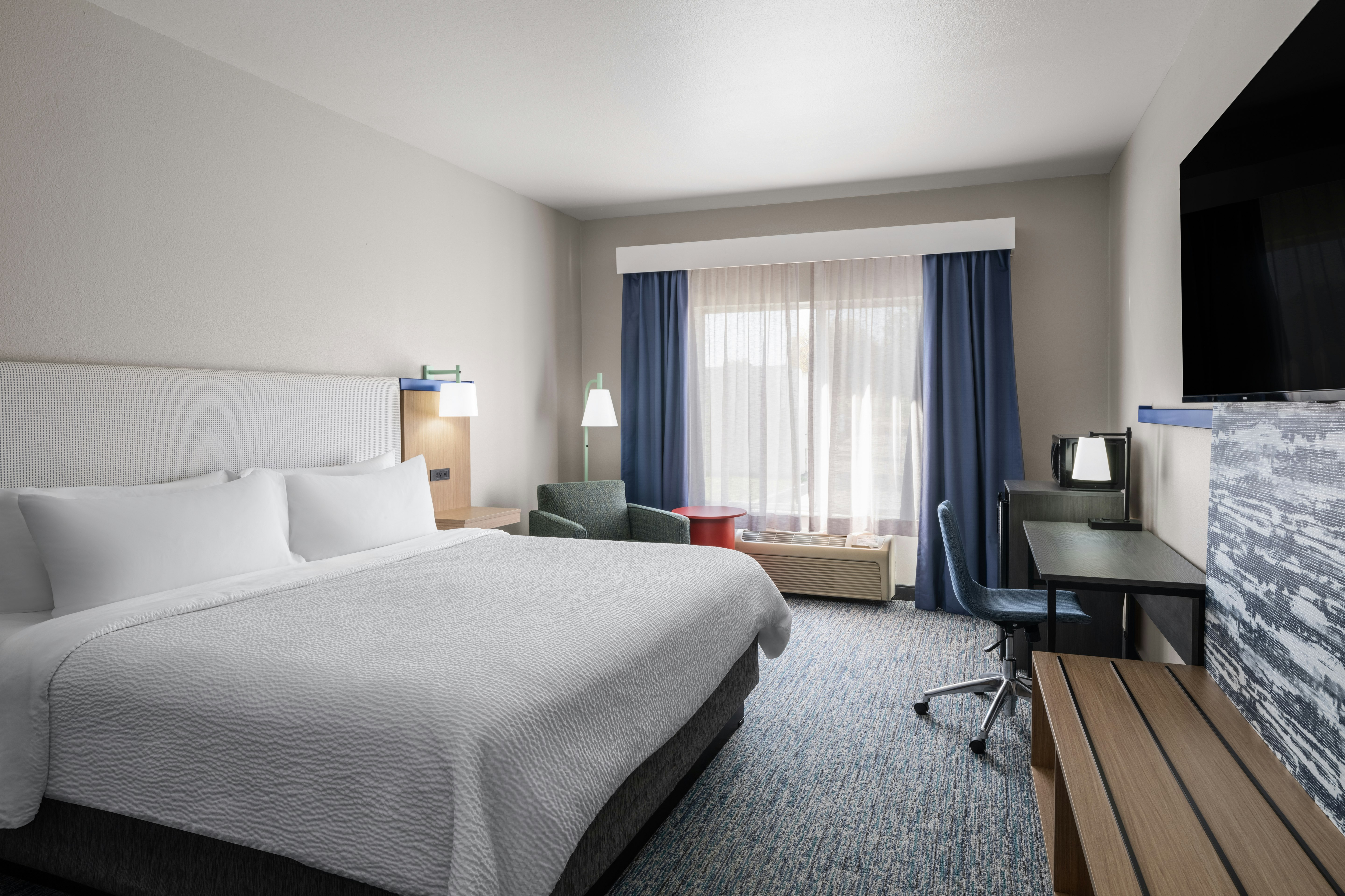 Holiday Inn Express Hotel And Suites Brookings 22/66