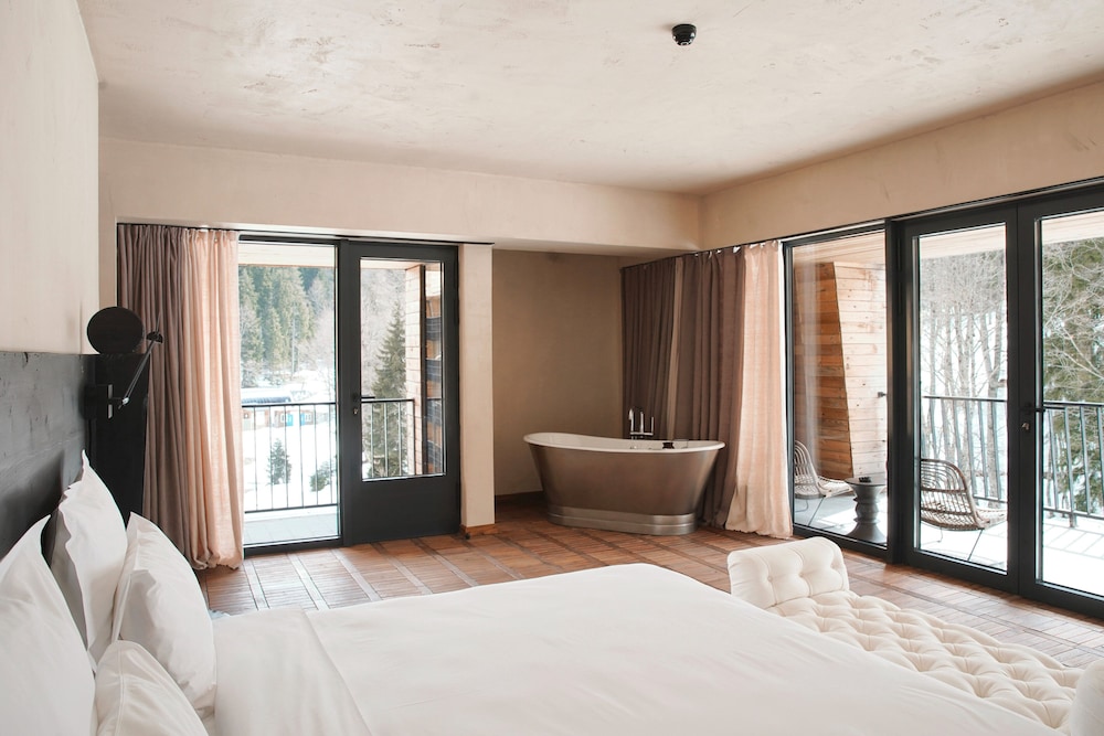 Rooms Hotel Kokhta 16/39