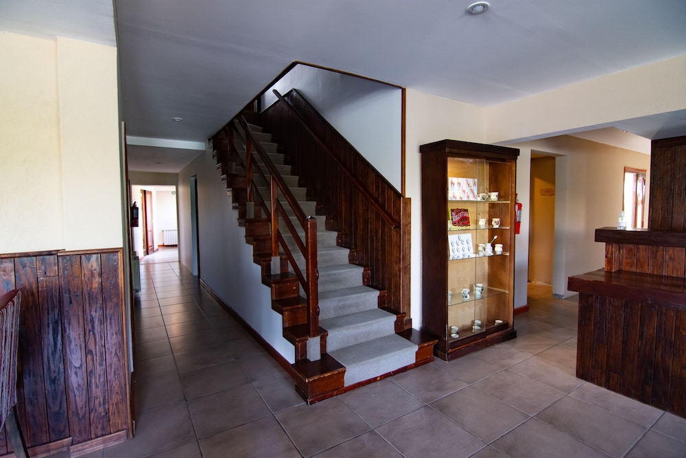 Hosteria Puerto San Julian 44/75