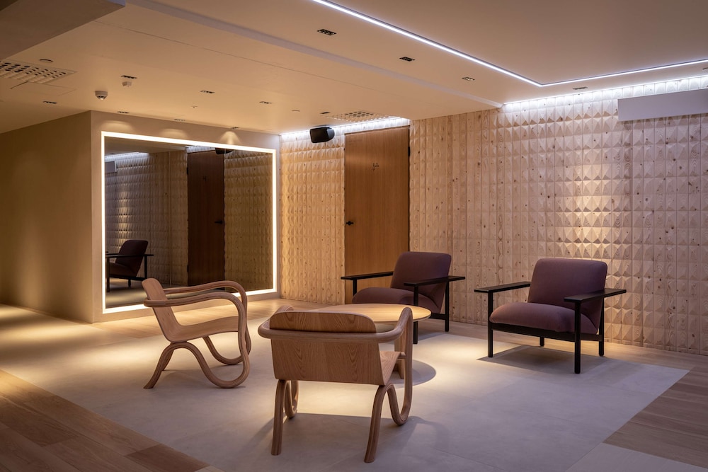 Scandic Helsinki Hub 33/50