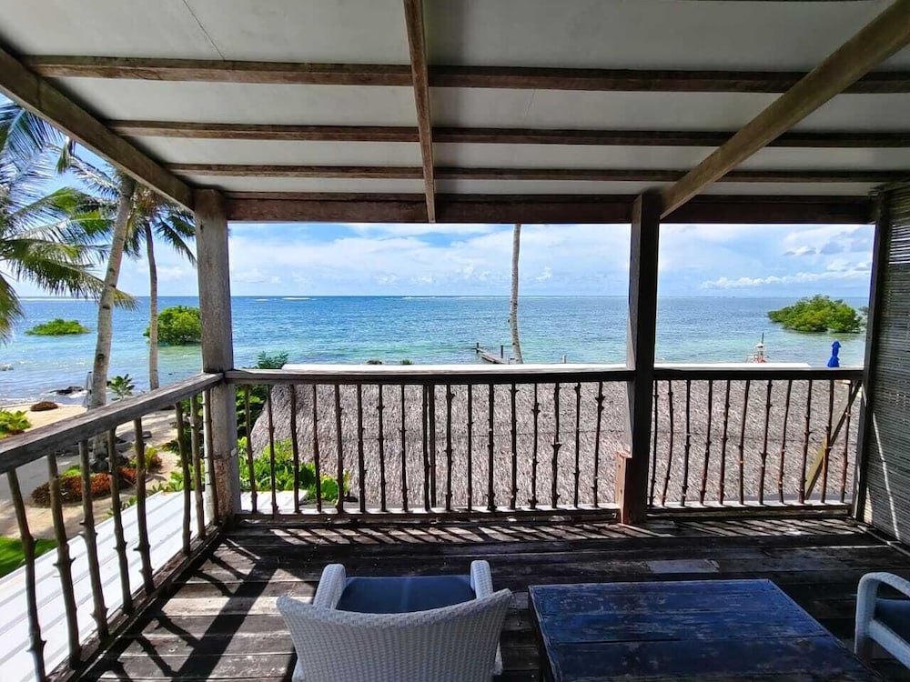 Reef Beach Resort 35/69