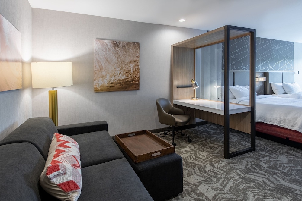 SpringHill Suites Chester 6/46