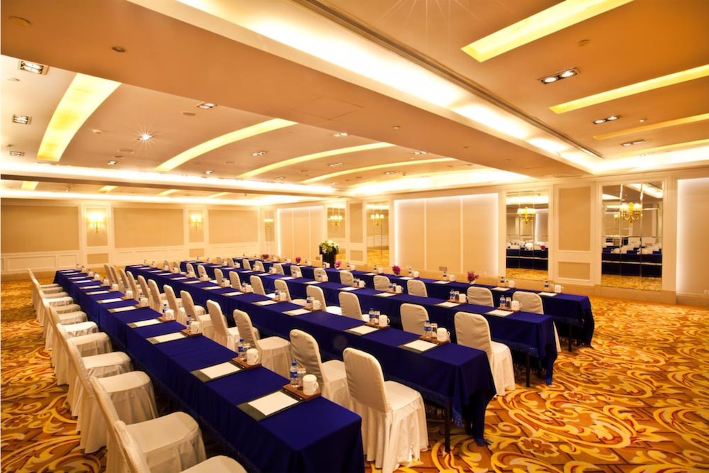 Kunming Green Lake Hotel, WorldHotels Elite 56/66