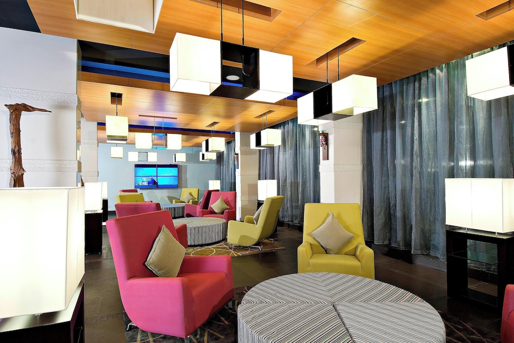Aloft Bengaluru Whitefield 39/50