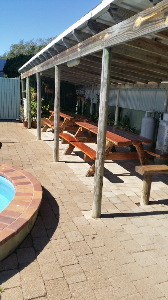 Tradewinds Apartments 43/50