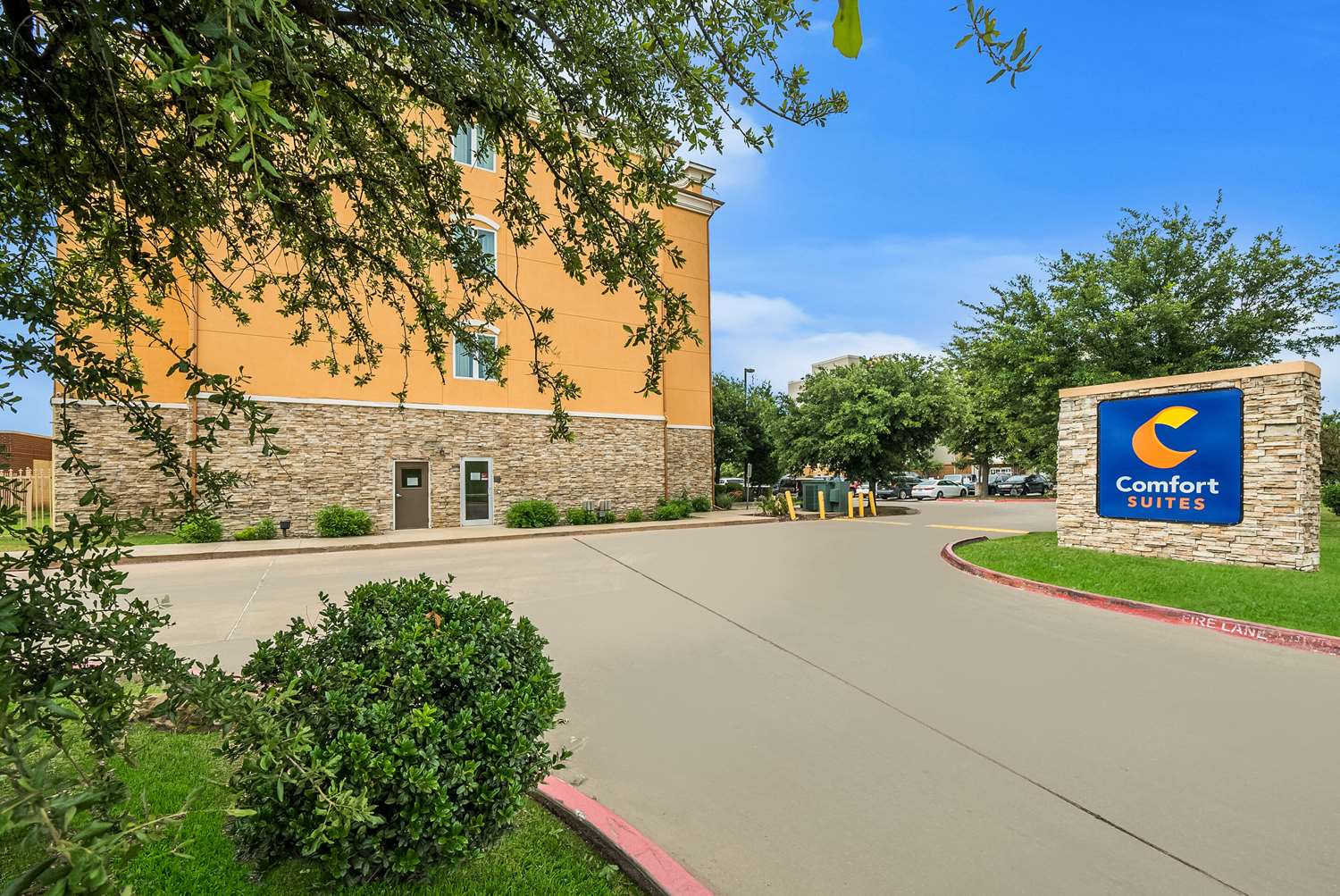 Comfort Suites Plano - Dallas North 12/24