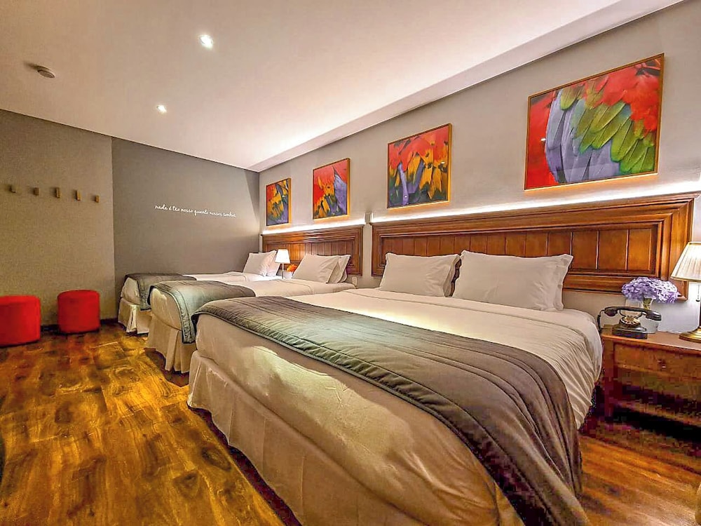 Flame Hotel Canela 5/50