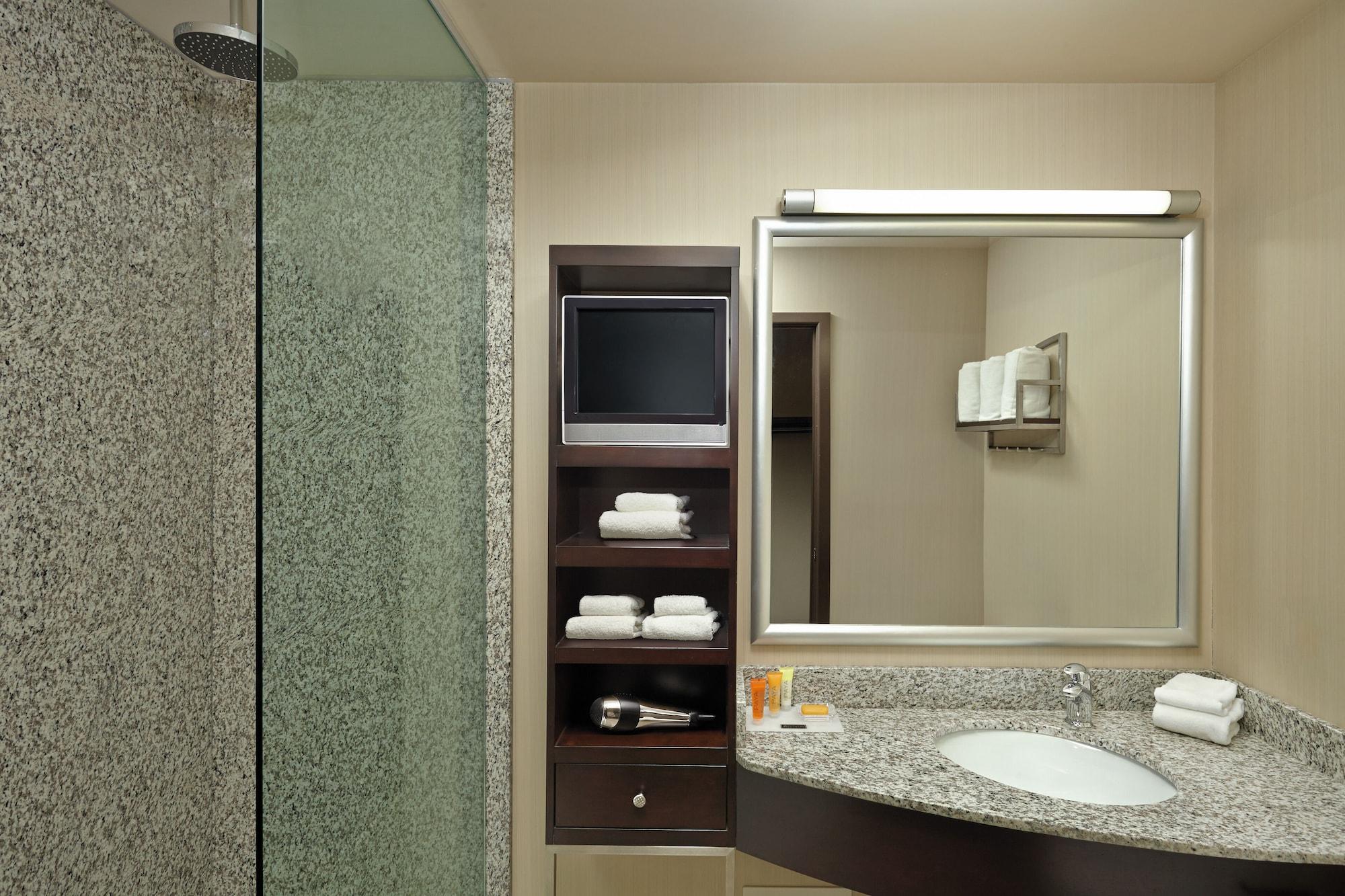 Diamond, Suite, King Bed