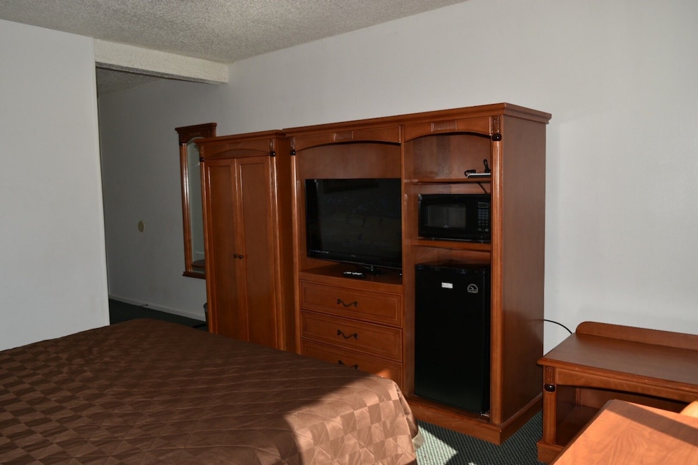 Travelodge by Wyndham Red Bluff South of Redding 39/65