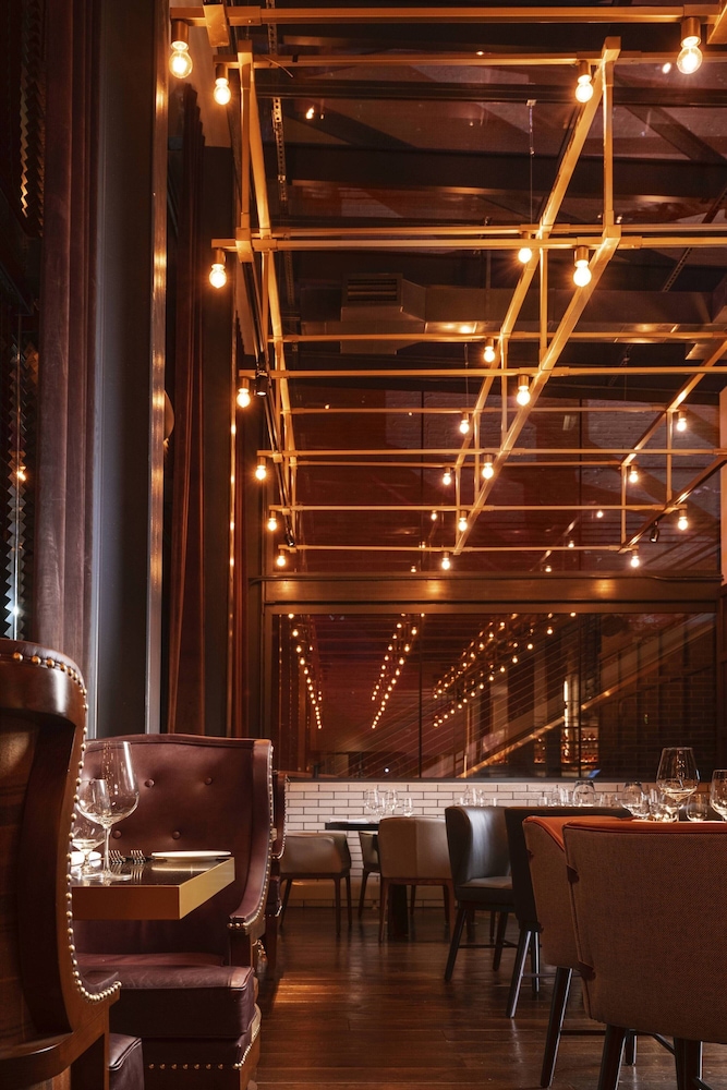 Hotel Distil Autograph Collection 44/82