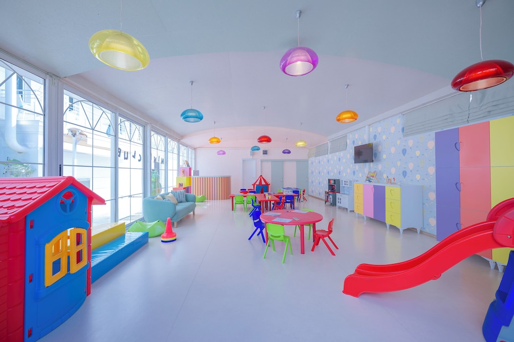 Sealife Family Resort Hotel 61/72