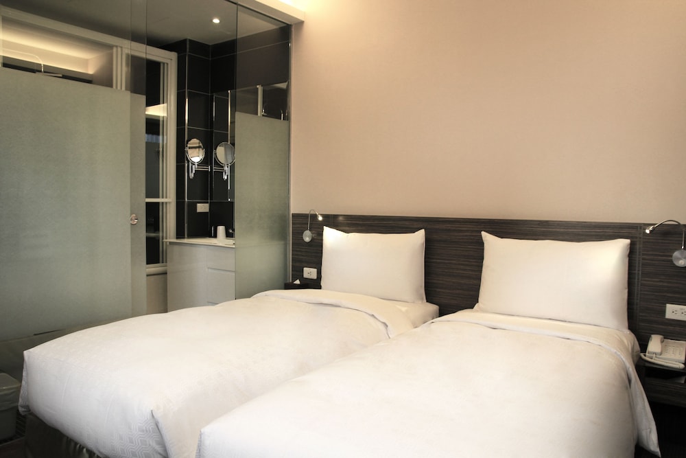 CAPITAL HOTEL SONGSHAN 9/35