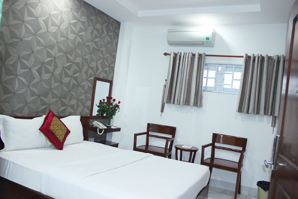 Mi Linh Hotel 8/62