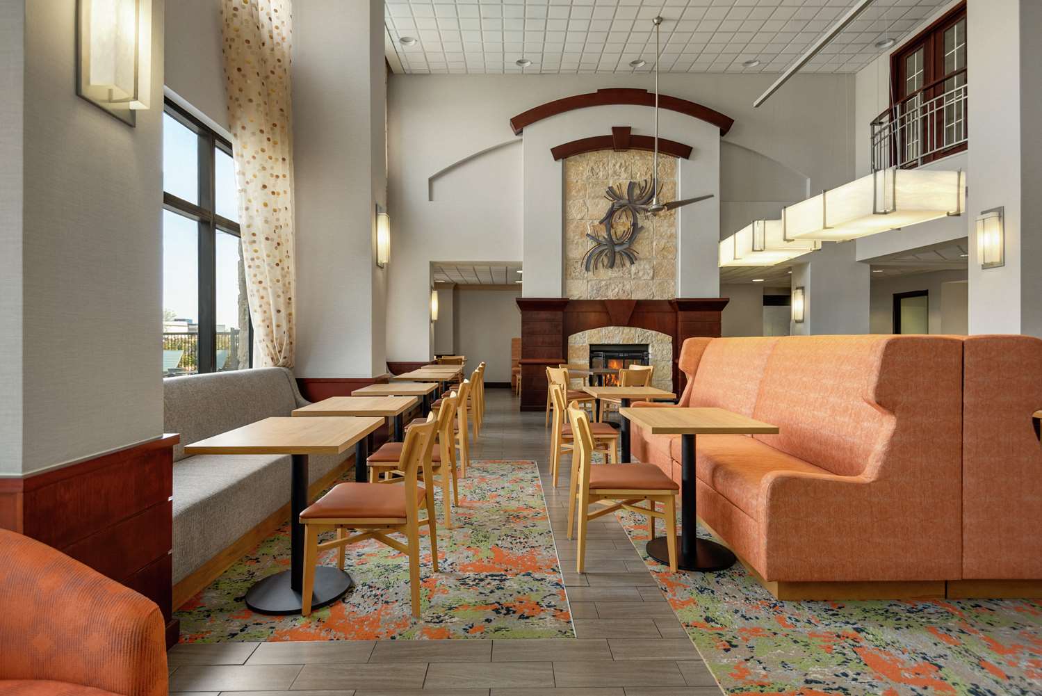 Hampton Inn Suites San Marcos 26/44