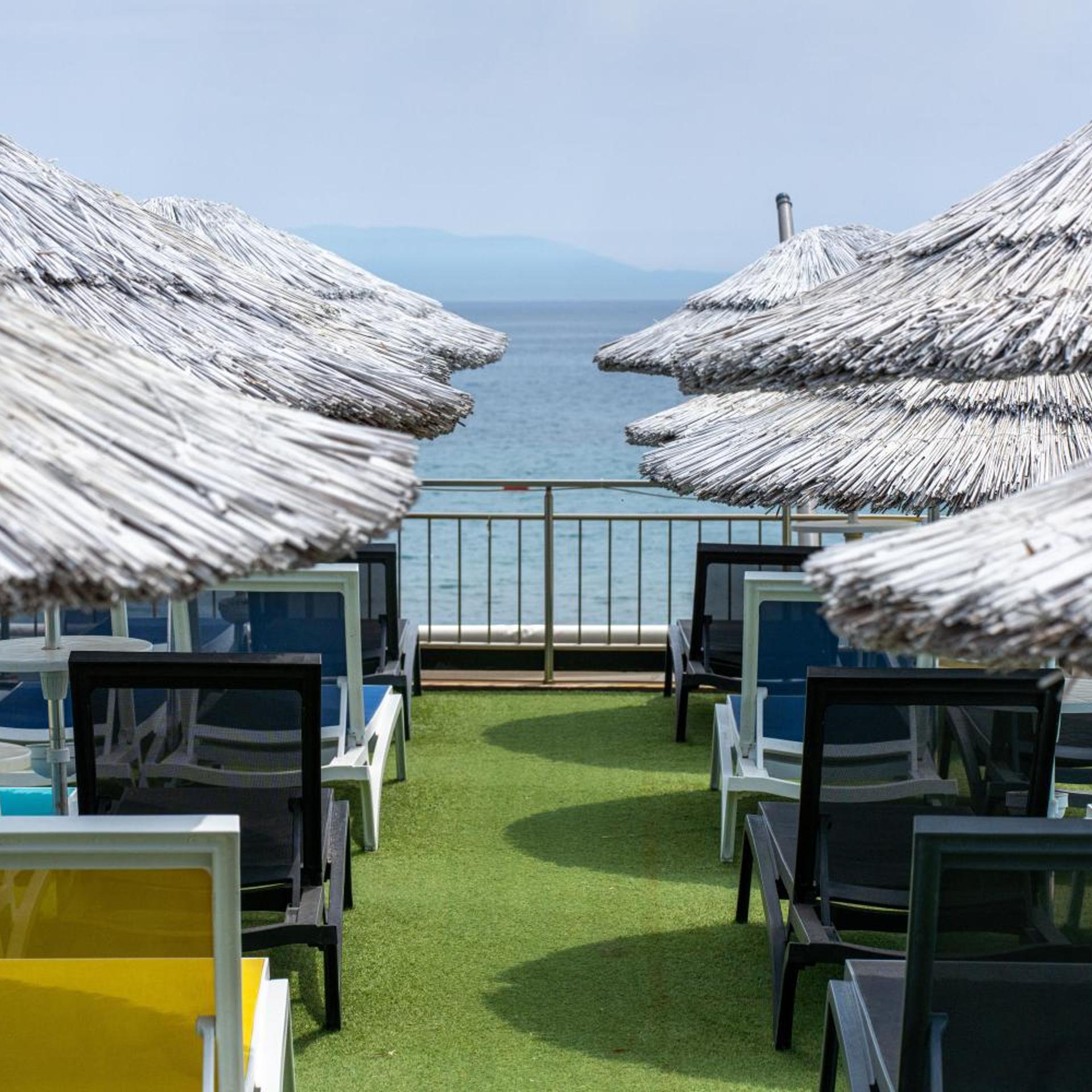 Amfora Otel 48/53