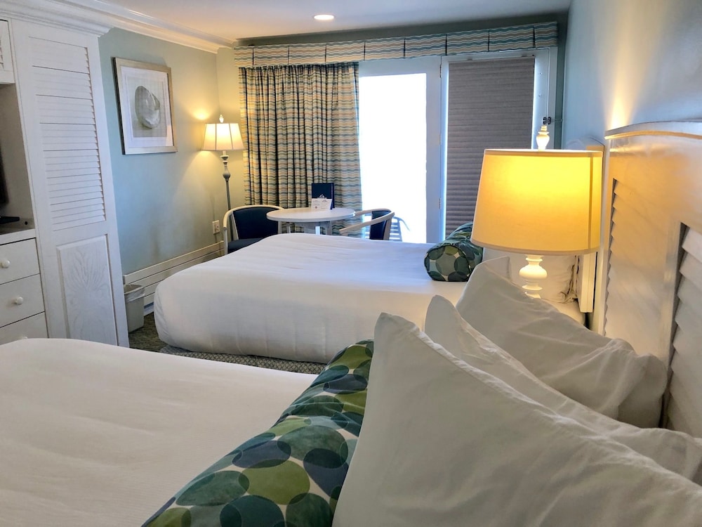 Anchorage Inn and Resort 15/50