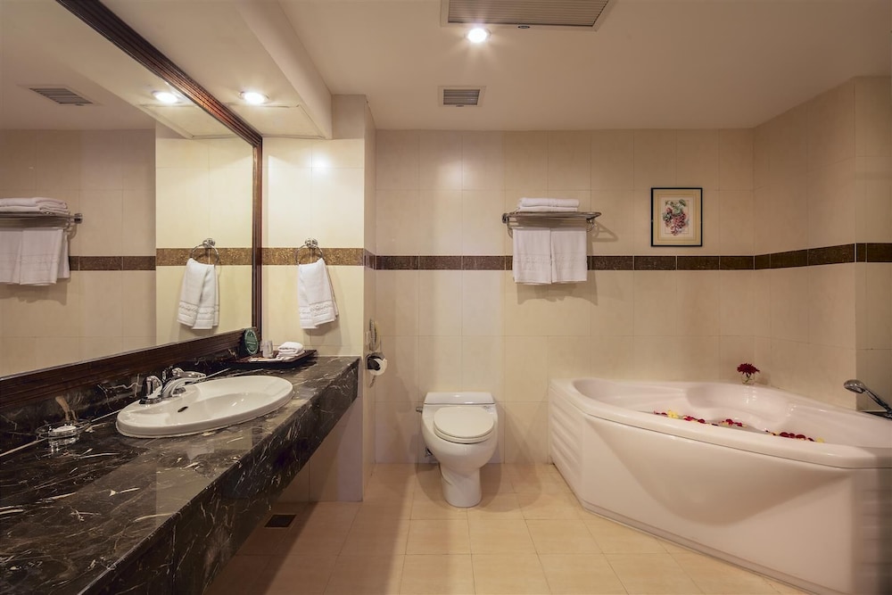 Saigon Quangbinh Hotel And Resort 58/58