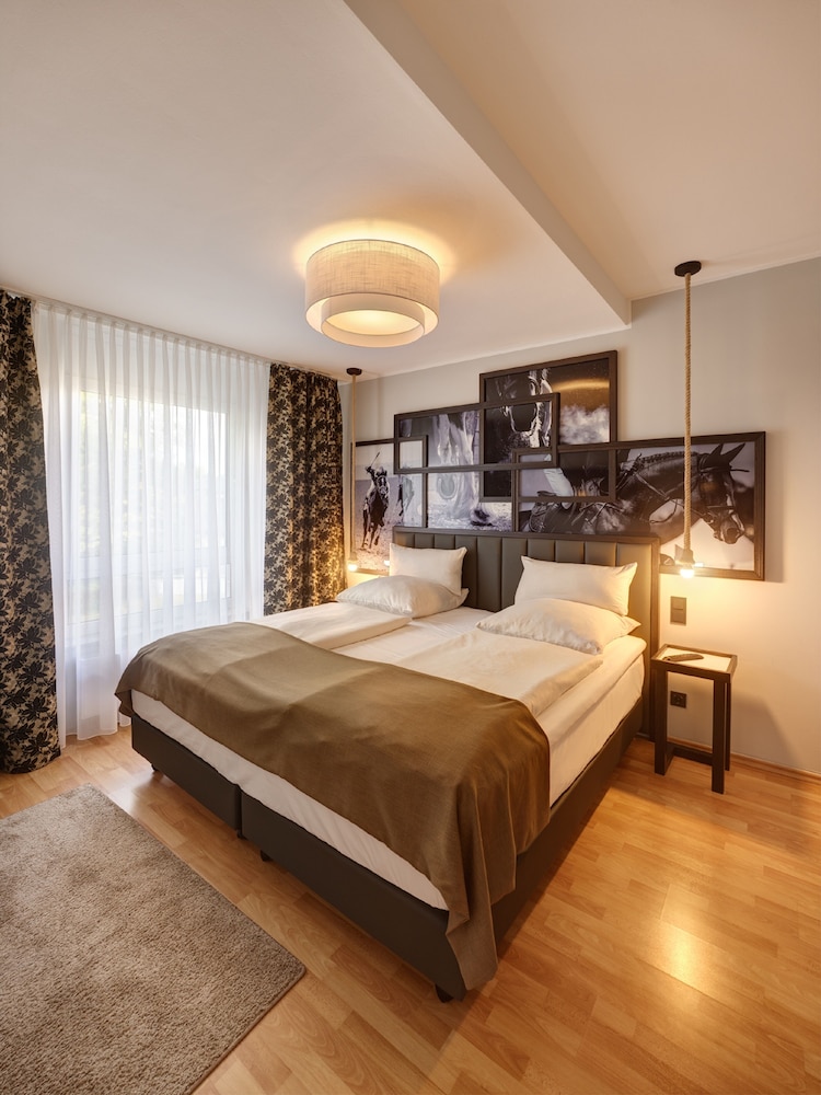 Cavallo, Suite, King Bed