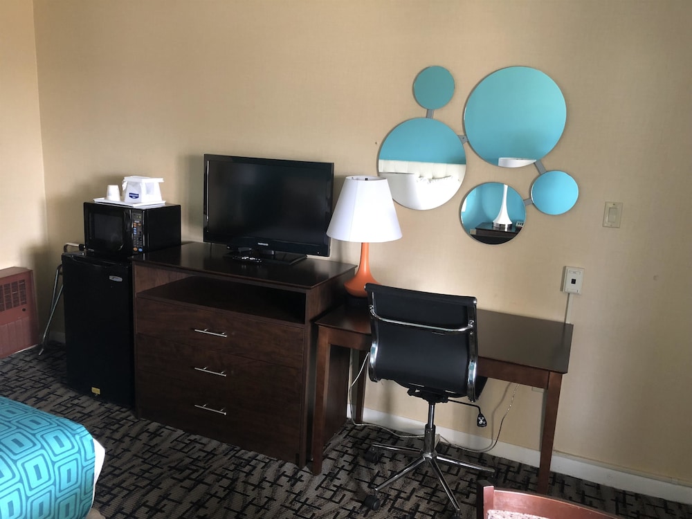 Howard Johnson by Wyndham Hartford South - Rocky Hill 20/31