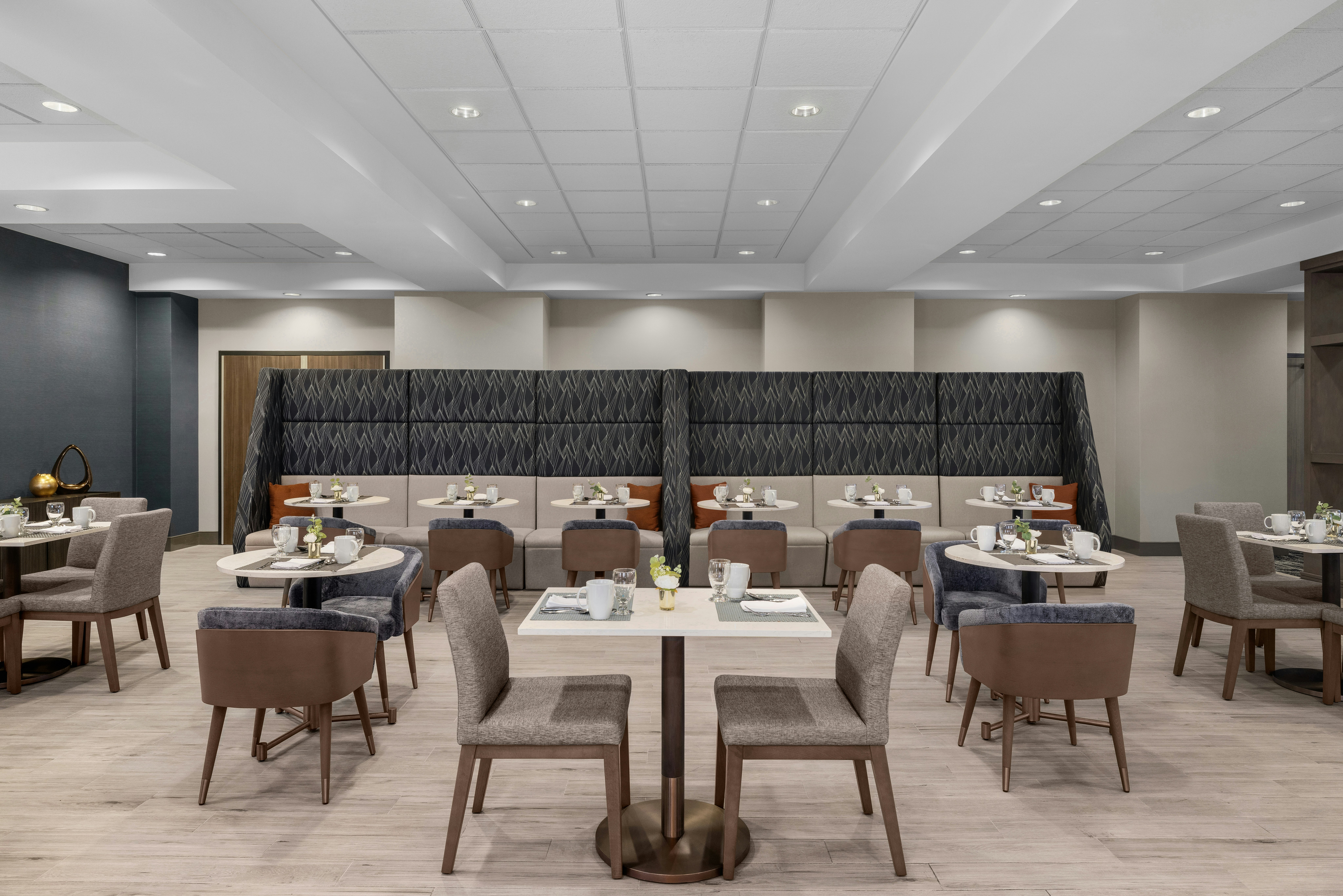 Doubletree By Hilton Las Vegas Airport 41/59