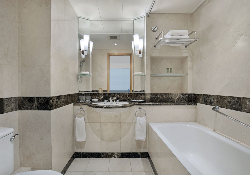 Harbour Plaza Resort City 62/62